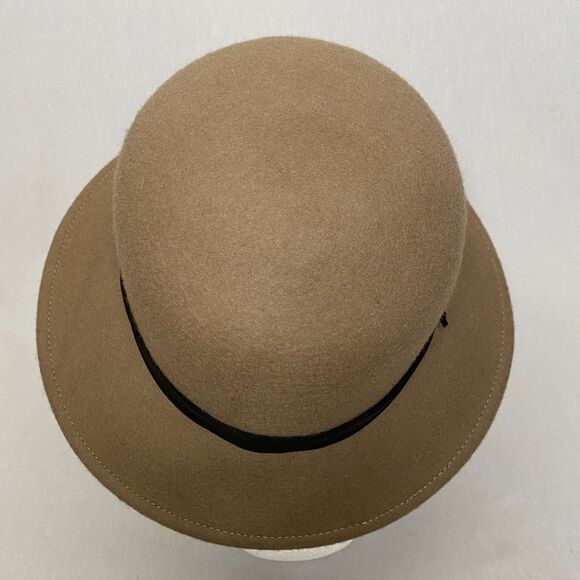 Nine West Felted Wool Hat Tan Wide Brim Cloche Black Faux Leather Band - Picture 4 of 11